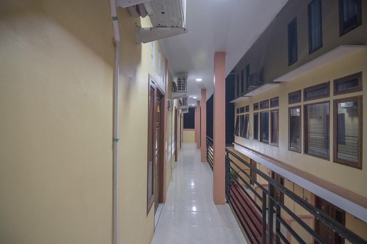 เรดดอร์ซ เนียร์ Rsud ดร.อับดุลอาซิซ Hotel ซิงกาวัง ภายนอก รูปภาพ