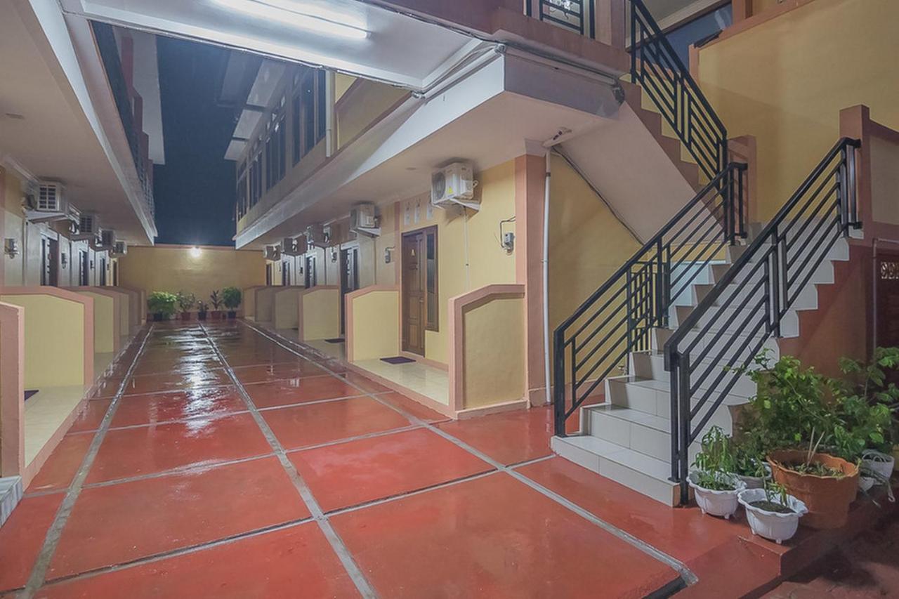 เรดดอร์ซ เนียร์ Rsud ดร.อับดุลอาซิซ Hotel ซิงกาวัง ภายนอก รูปภาพ